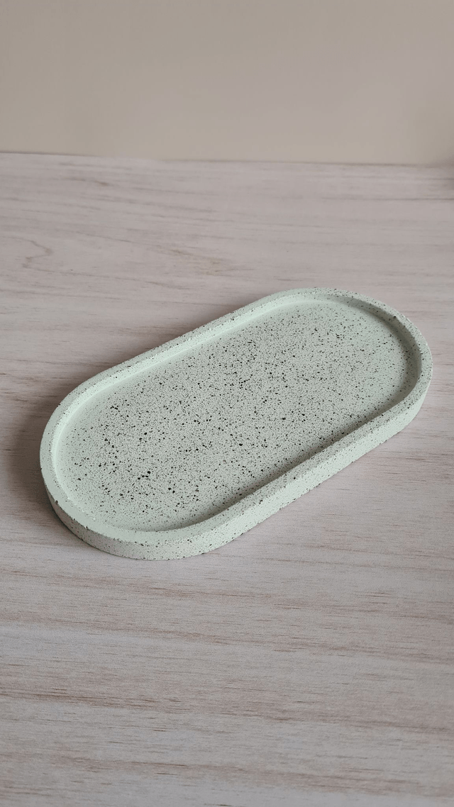 Vide-poche allongé – Blanc moucheté