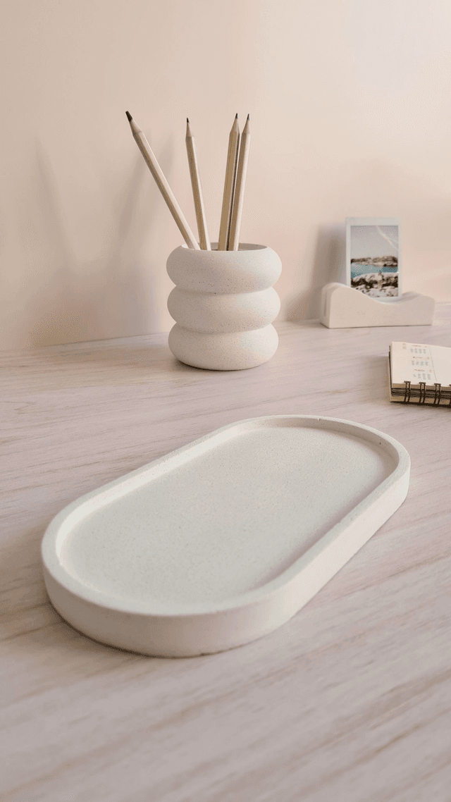 Vide-poche allongé – Blanc minéral